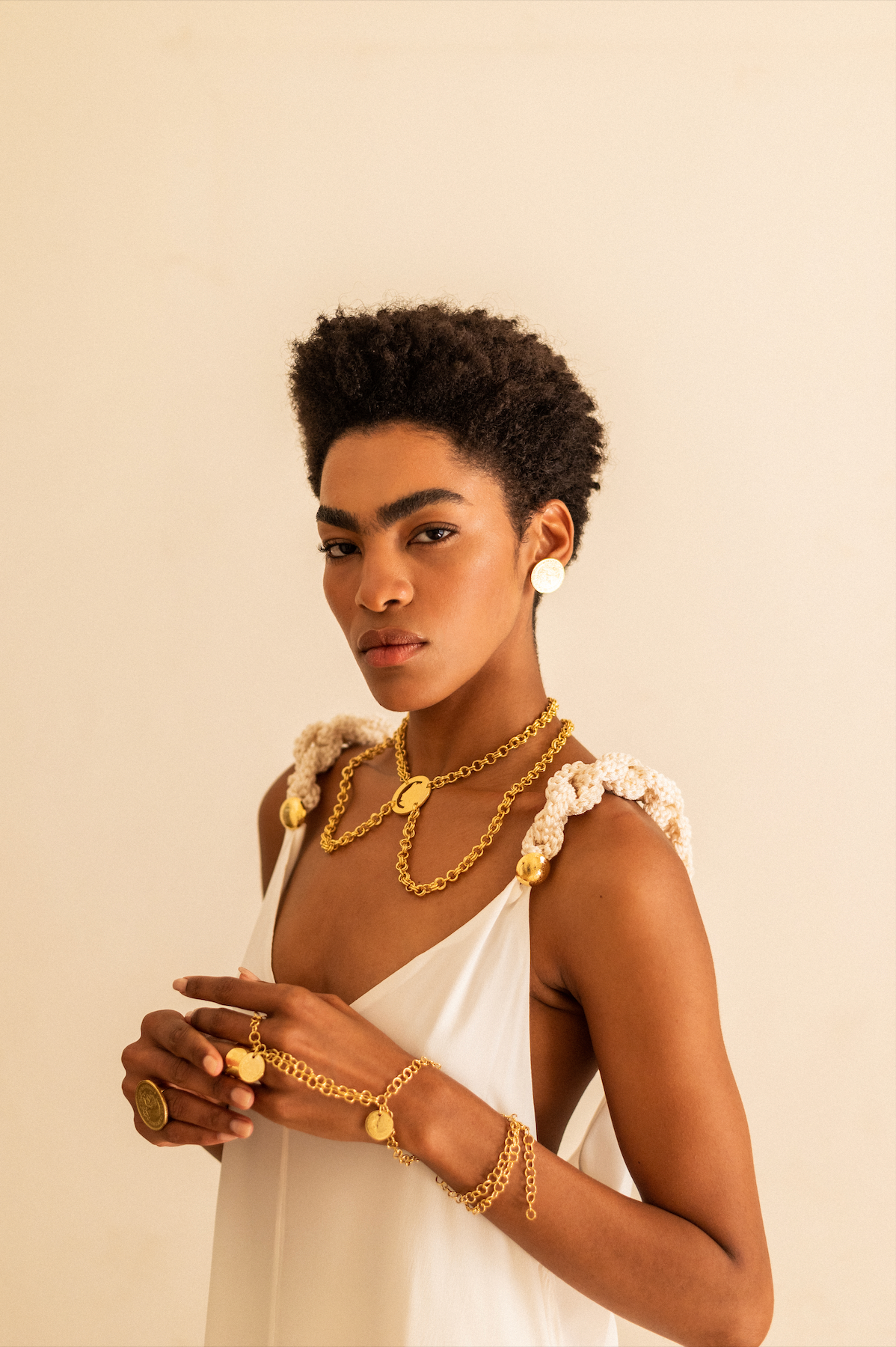 COLLAR LEO - Daniela Bustos Maya