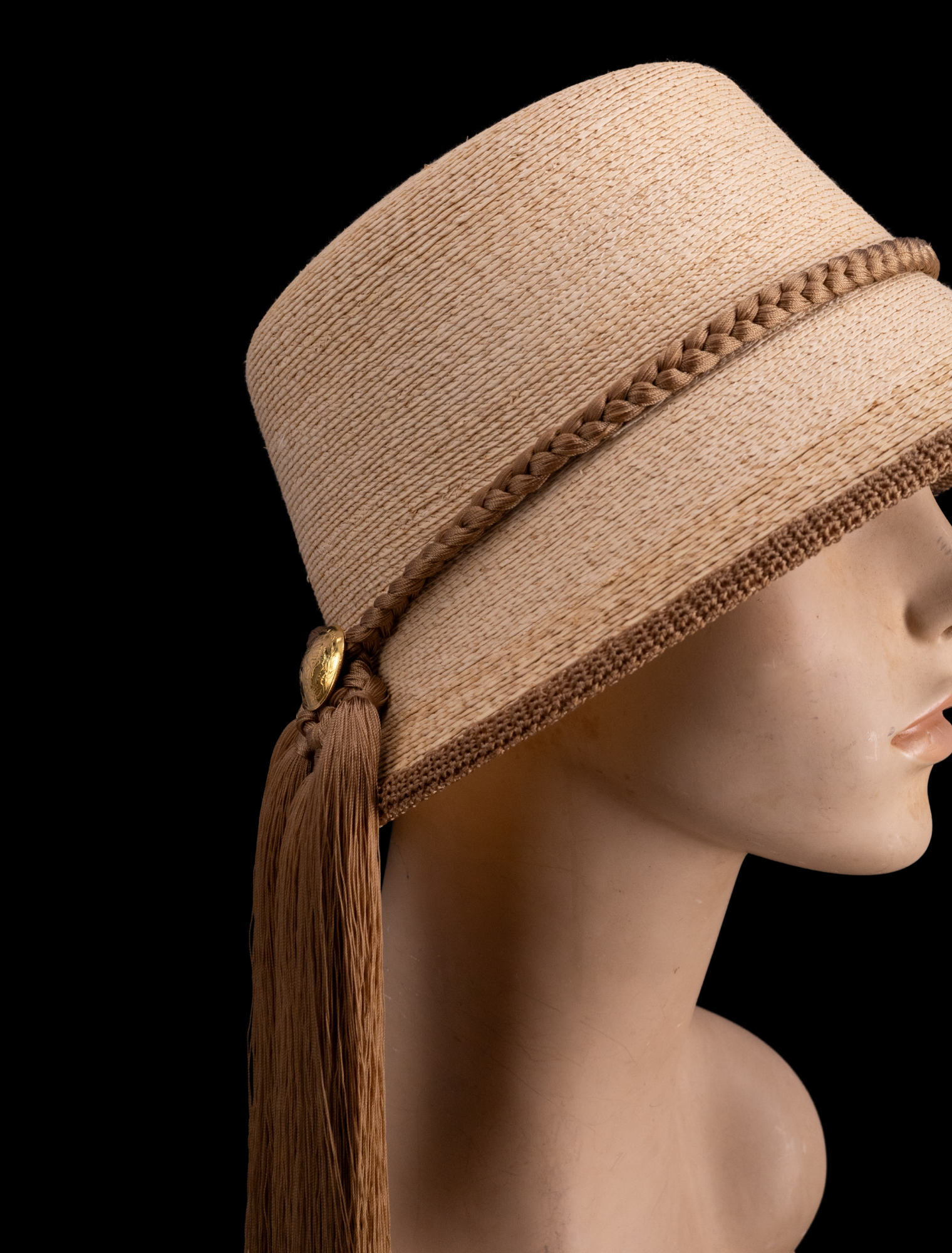 BUCKET ICARO - Daniela Bustos Maya