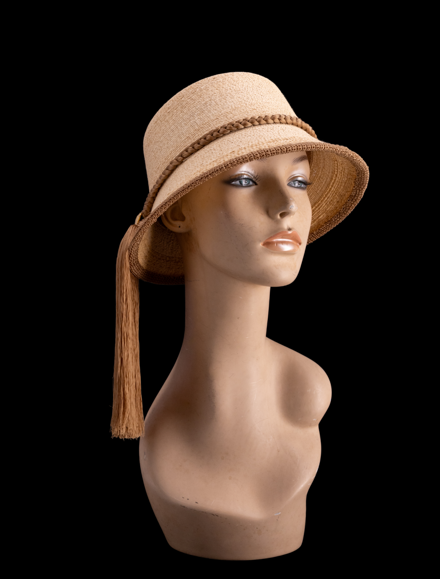 BUCKET ICARO - Daniela Bustos Maya